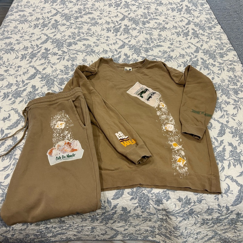 Mr. Eatwell x Cafe Du Monde Brown Graphic Sweatshirt and Joggers Set